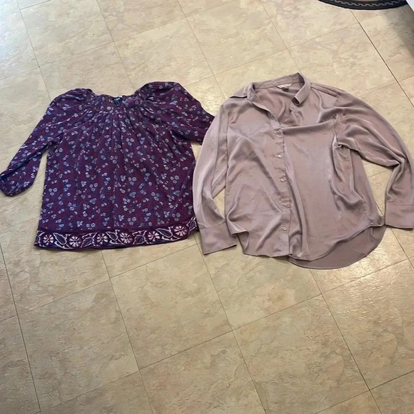 Woman’s Tops, Sz Large- 2 for one price - Picture 1 of 1